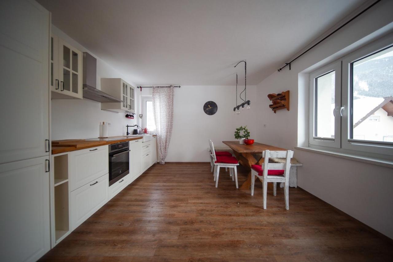 Apartamento Cozy Nest In The Heart Of Kranjska Gora Exterior foto