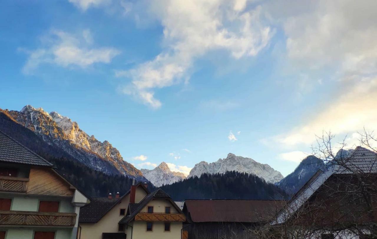 Apartamento Cozy Nest In The Heart Of Kranjska Gora Exterior foto