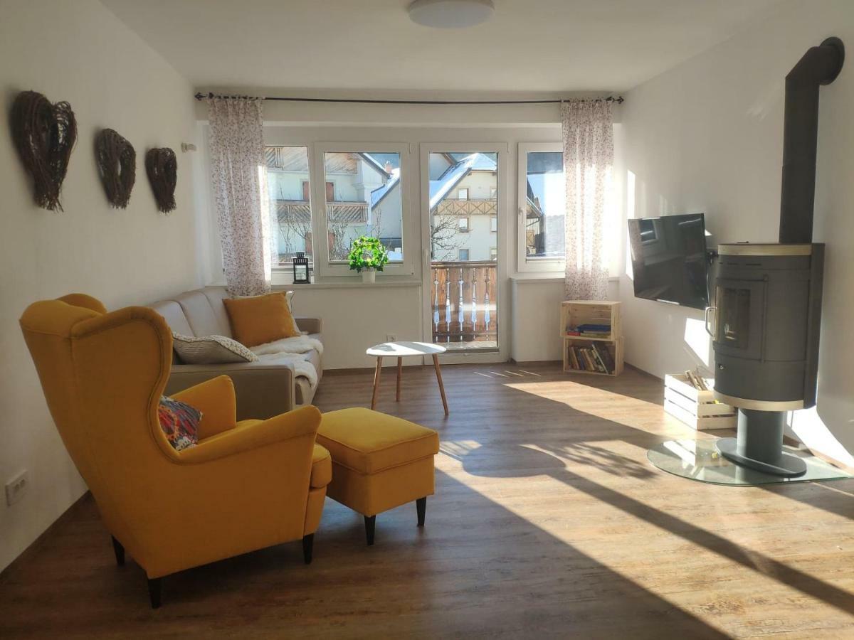 Apartamento Cozy Nest In The Heart Of Kranjska Gora Exterior foto